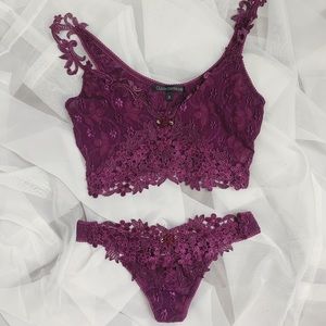 ✖️SOLD✖️Vintage // Claire Pettibone set